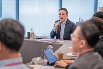 LG Corp. Chairman and CEO Kwang-mo Koo, emphasizes the need for speedy AX acceleration to top executives at the President's Meeting held at the Namsan Leadership Center on the 25th.