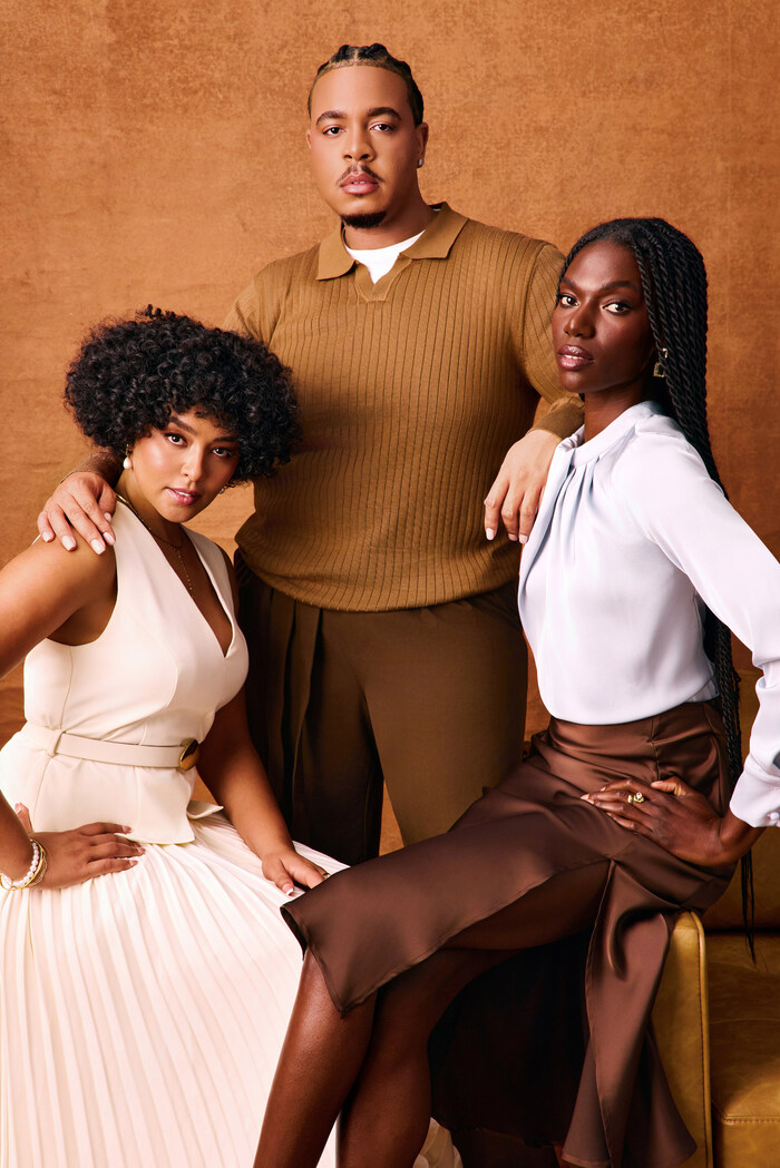 Fashion Industry News: Guess Taps Hyunjin for Spring Campaign, H&M’s Spring 2026, Towson University’s UStore, Scot Louie Curates for SHEIN, New York Liberty Official Sunglass Partner, "Pink Pigs" Racing Livery, TOMMY JEANS Spring 2026, Nike Unveils 2026 Federation Kits, Bershka’s OUT OF CORE Line & Carolina Herrera Spring 2026 Collection 12