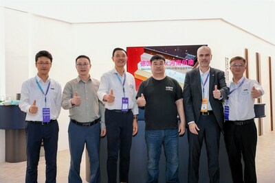 Unable to view the image, Please provide a valid URL.