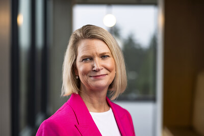 Alaska Airlines names Lindsay-Rae McIntyre Chief People Officer