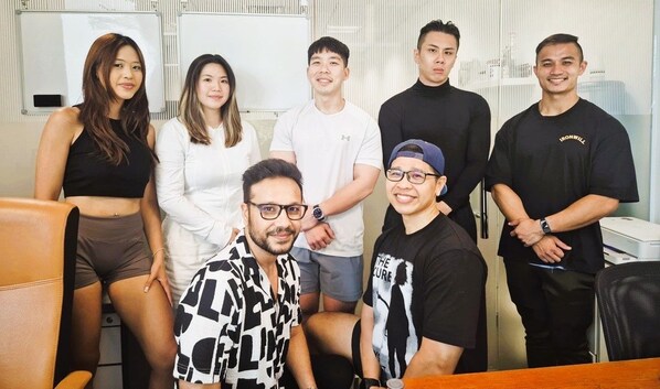 Unable to view the image, Please provide a valid URL.