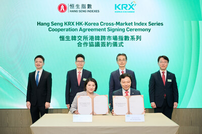 (Front left to right), Anita Mo, Director, Chief Executive Officer and Head of Client Management, Hang Seng Indexes Company and Kil Hyun Ahn, Director General, Index Business, Korea Exchange, Inc. sign an index cooperation agreement to debut their first co-branded HK-Korea cross-market index series. The signing ceremony is witnessed (back row, left to right) by Gilbert Lee, Executive Chairman, Hang Seng Indexes Company; Joseph Chan, Under Secretary for Financial Services and the Treasury of the Hong Kong Special Administrative Region Government; Sunghwan Chun, Acting Consul-General of the Consulate General of the Republic of Korea in Hong Kong; and Buyeon Yi, President, Future Strategy Division, Korea Exchange, Inc. (Front left to right), Anita Mo, Director, Chief Executive Officer and Head of Client Management, Hang Seng Indexes Company and Kil Hyun Ahn, Director General, Index Business, Korea Exchange, Inc. sign an index cooperation agreement to debut their first co-branded HK-Korea cross-market index series. The signing ceremony is witnessed (back row, left to right) by Gilbert Lee, Executive Chairman, Hang Seng Indexes Company; Joseph Chan, Under Secretary for Financial Services and the Treasury of the Hong Kong Special Administrative Region Government; Sunghwan Chun, Acting Consul-General of the Consulate General of the Republic of Korea in Hong Kong; and Buyeon Yi, President, Future Strategy Division, Korea Exchange, Inc.
