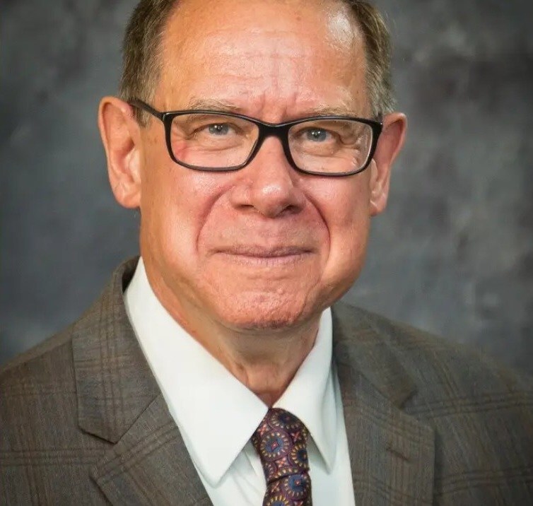 The Inner Circle acknowledges Dr. William R Harbron as a Pin