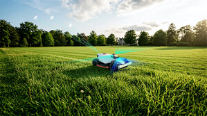 MAMMOTION Brings iNavi™ Service to the U.S., Setting a New Standard for Hassle-Free, High-Precision Lawn Care