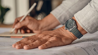 Victorinox “Spend Your Time Wisely" campaign featuring the Concept One Solar Watch Victorinox “Spend Your Time Wisely" campaign featuring the Concept One Solar Watch