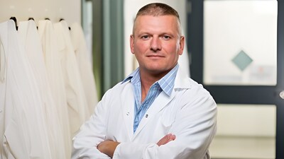 File photo of Dr. Paul A. Sandstrom (CNW Group/Canadian Foundation for Aids Research (CANFAR))