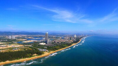 The picturesque coastline of Haitang district in Sanya, Hainan province, attracts international visitors.