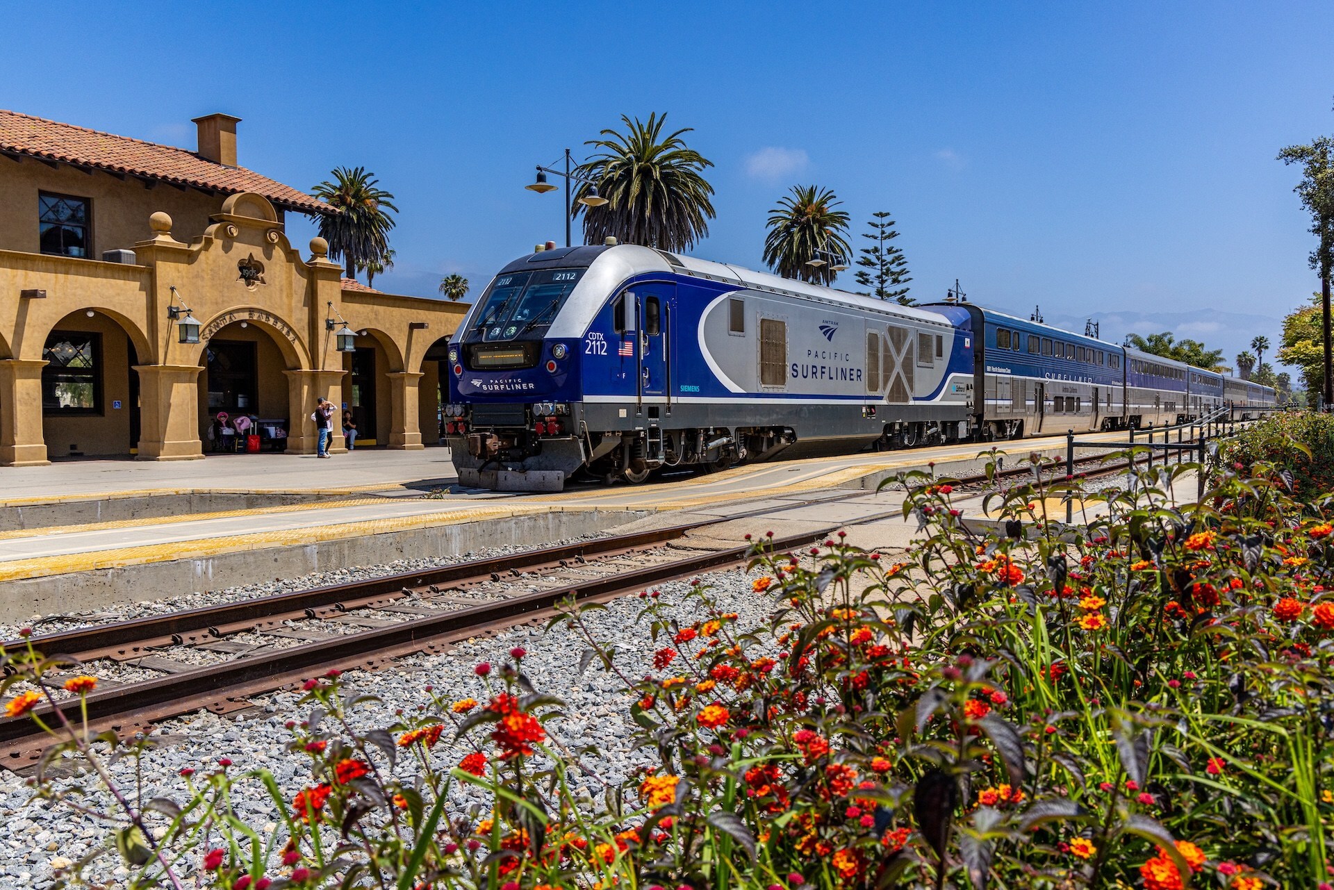 Nuevo tren Daily Pacific Surfliner conecta Los Ángeles y San Luis Obispo