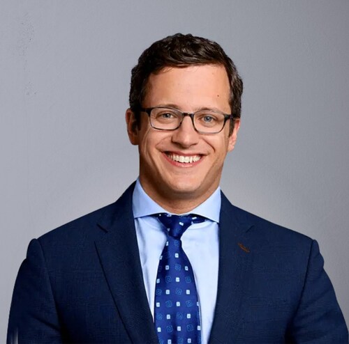 Jonathan Vigdorchik, Chief Science, Technology & Medical Affairs Officer