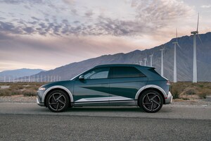 Hyundai IONIQ 5 and Palisade Recognized by Cars.com with 2026 Best Value New Car Awards