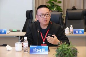 Simon Lan, Co-founder, eclicktech, Tampil sebagai Pembicara di Ajang Global Corporate Image Summit Forum