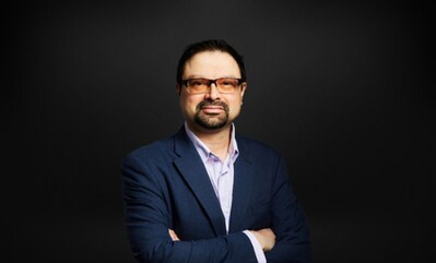 Roger Lvin, CEO and President, Hitachi Solutions Roger Lvin, CEO and President, Hitachi Solutions