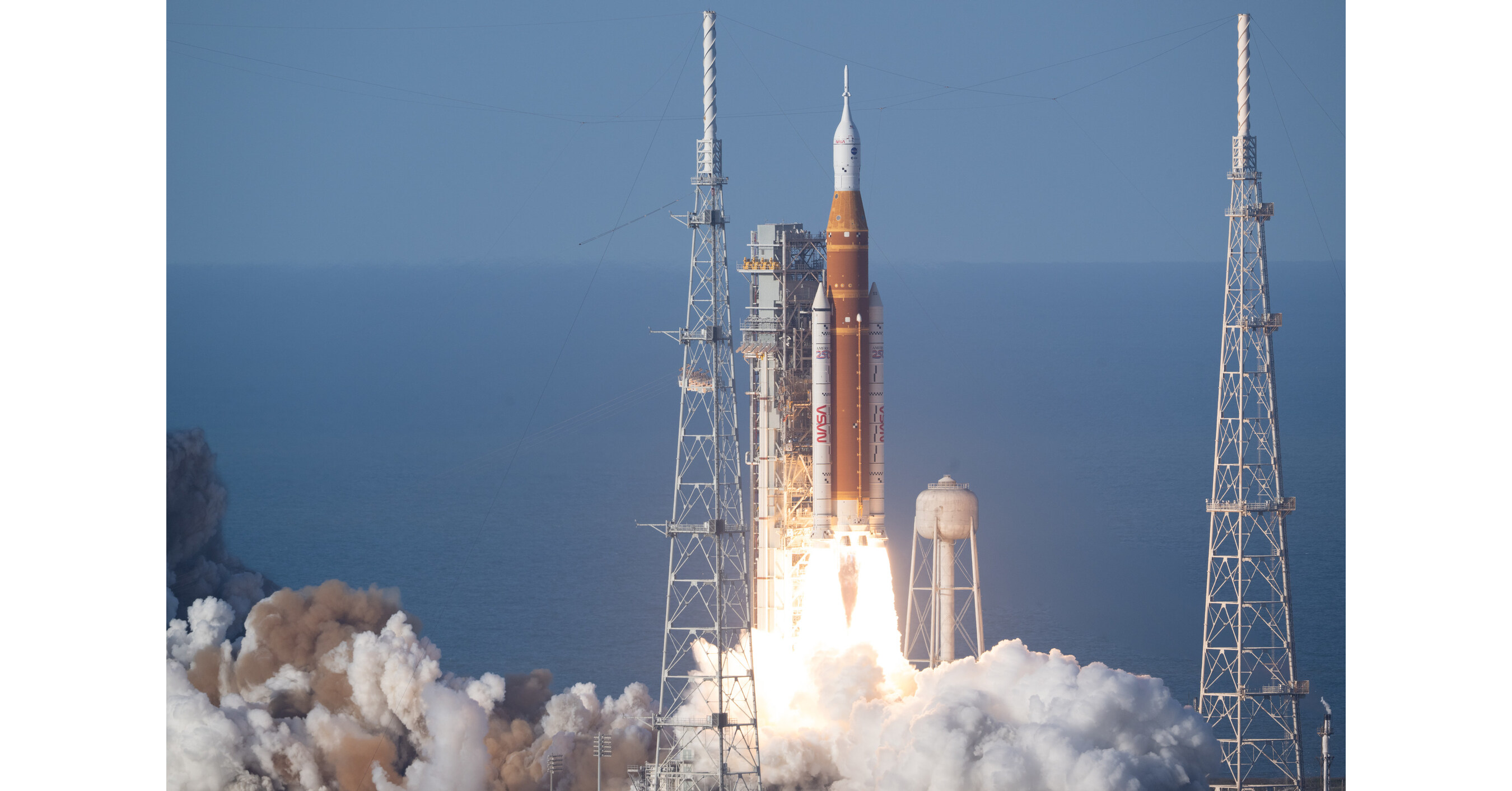 From RHODE ISLAND to the Moon: DEWETRON supports Artemis II From RHODE ISLAND to the Moon: DEWETRON supports Artemis II