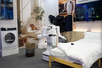 Wanda: The Robert of Unix Al Enters Daily Life Wanda: The Robert of Unix Al Enters Daily Life