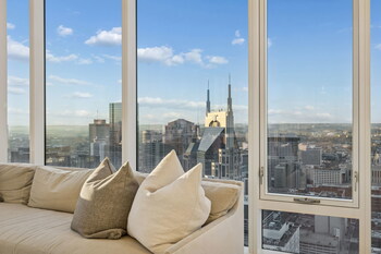 Iconic views of Nashville’s “Batman Building” from Penthouse #3901.