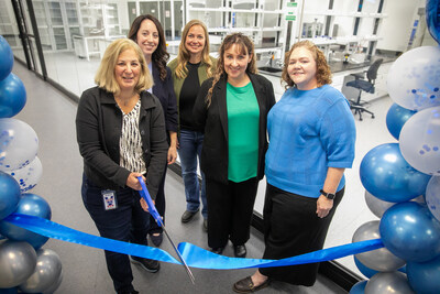 Avantor’s EVP and Chief Operating Officer Mary Blenn (left) and associates celebrate the expansion of the St. Louis facility with a ribbon-cutting ceremony.
