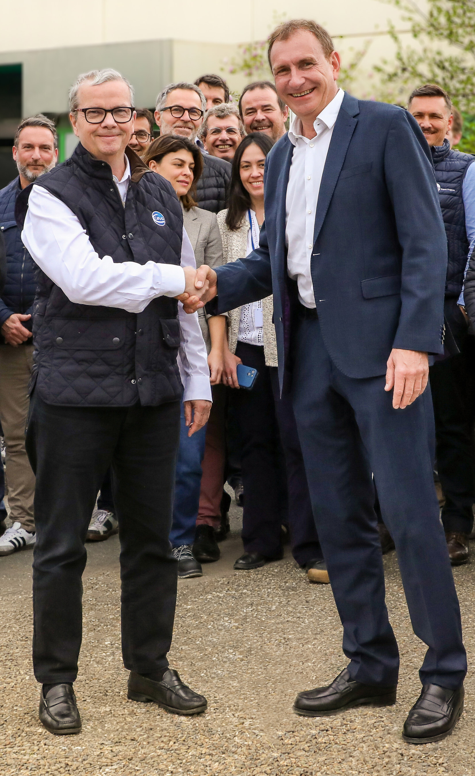 Unable to view the image, Please provide a valid URL.