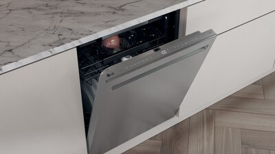 LG Built-in Dishwasher completes a wash and dry cycle in one hour with advanced technologies, while offering A grade energy efficiency across key premium and volume models.