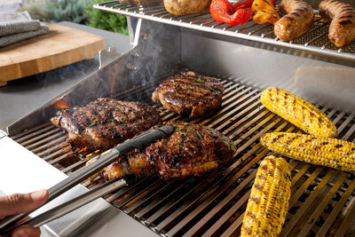 Diamond Sear Cooking Grids deliver even heat by maximizing surface contact, helping lock in juices and elevate flavor with every use.