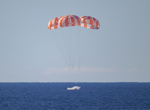 NASA’s Orion spacecraft splashing down in the Pacific Ocean after its historic Artemis II mission. Credit NASA