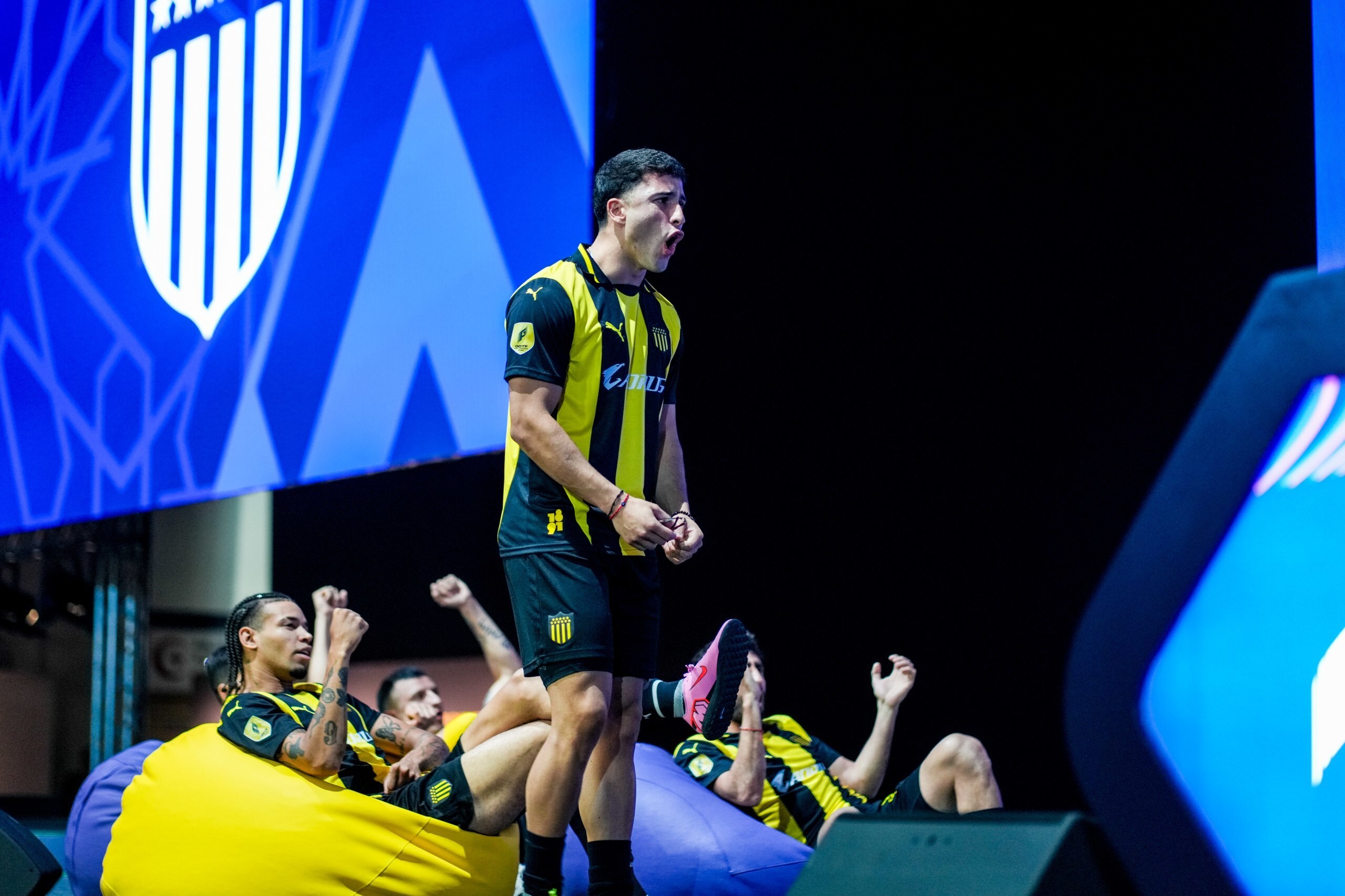 Unable to view the image, Please provide a valid URL.