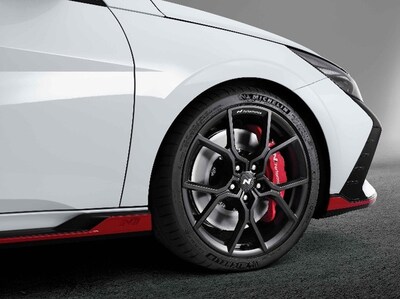 Hyundai N Performance Parts (Elantra N 19-inch matte black forged alloy wheels) are depicted. Hyundai N Performance Parts (Elantra N 19-inch matte black forged alloy wheels) are depicted.