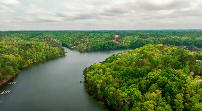 Shores at Smith Lake