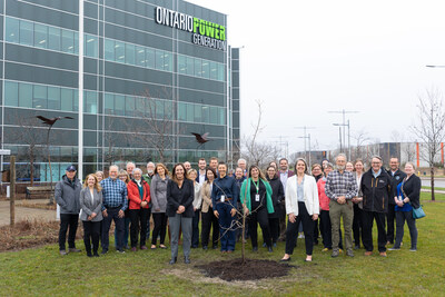 OPG, Forests Canada and partners celebrate OPG’s planting of 10 million native trees and shrubs. (CNW Group/Ontario Power Generation Inc.)