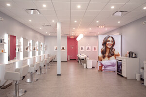 Blo Blow Dry Bar Expands into Kentucky with Local Franchise Owner