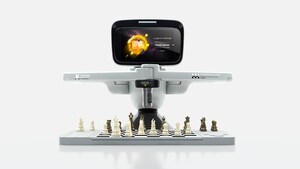 SenseRobot Unveils Chess Mini: The AI-Powered Robotic Mentor Bringing the "Soul" Back to the Board
