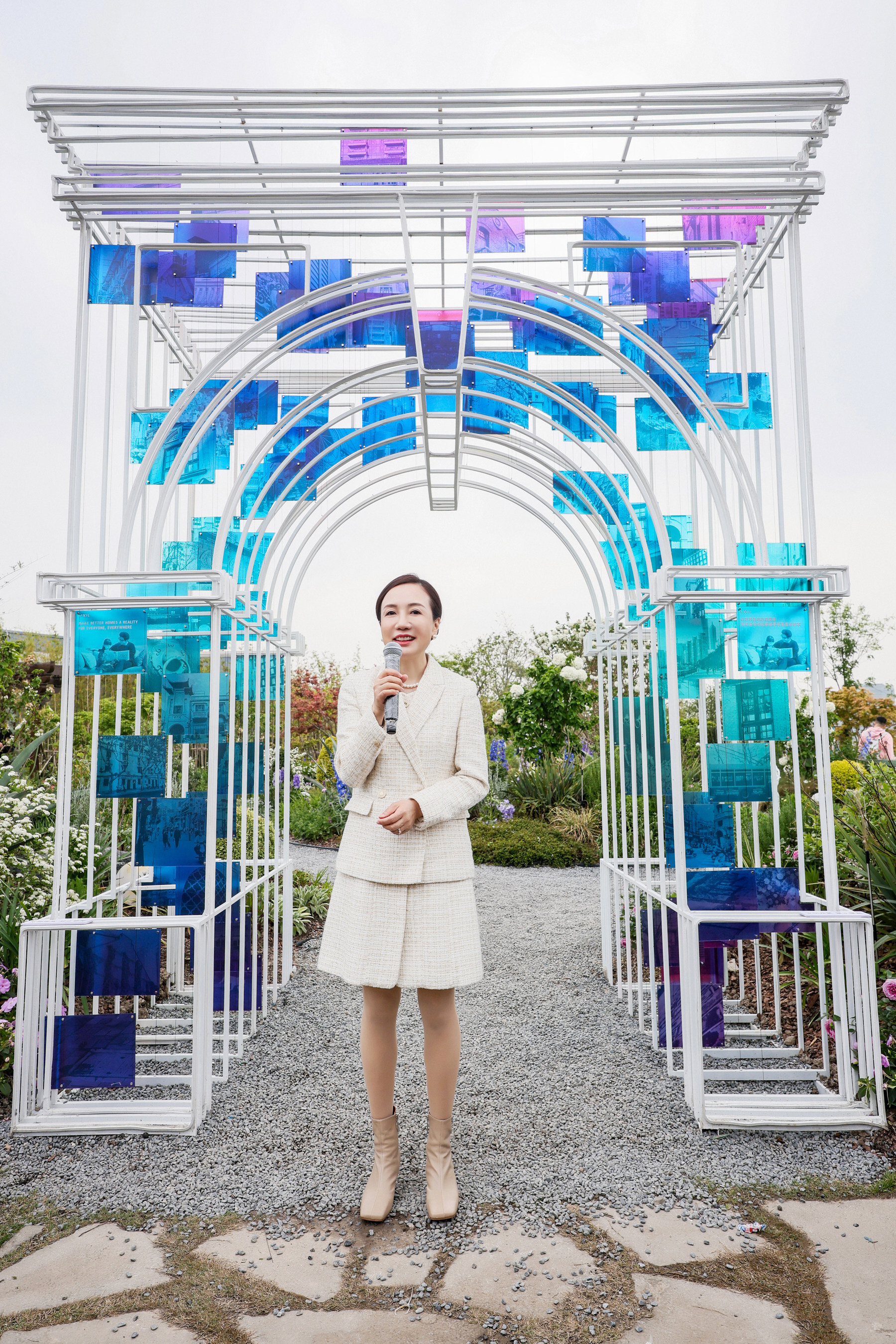 Unable to view the image, Please provide a valid URL.