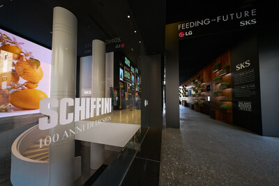LG Electronics is showcasing a comprehensive portfolio of built-in kitchen solutions from its SKS luxury brand and LG built-in lineup at the SKS showroom in Milan, during MDW 2026.