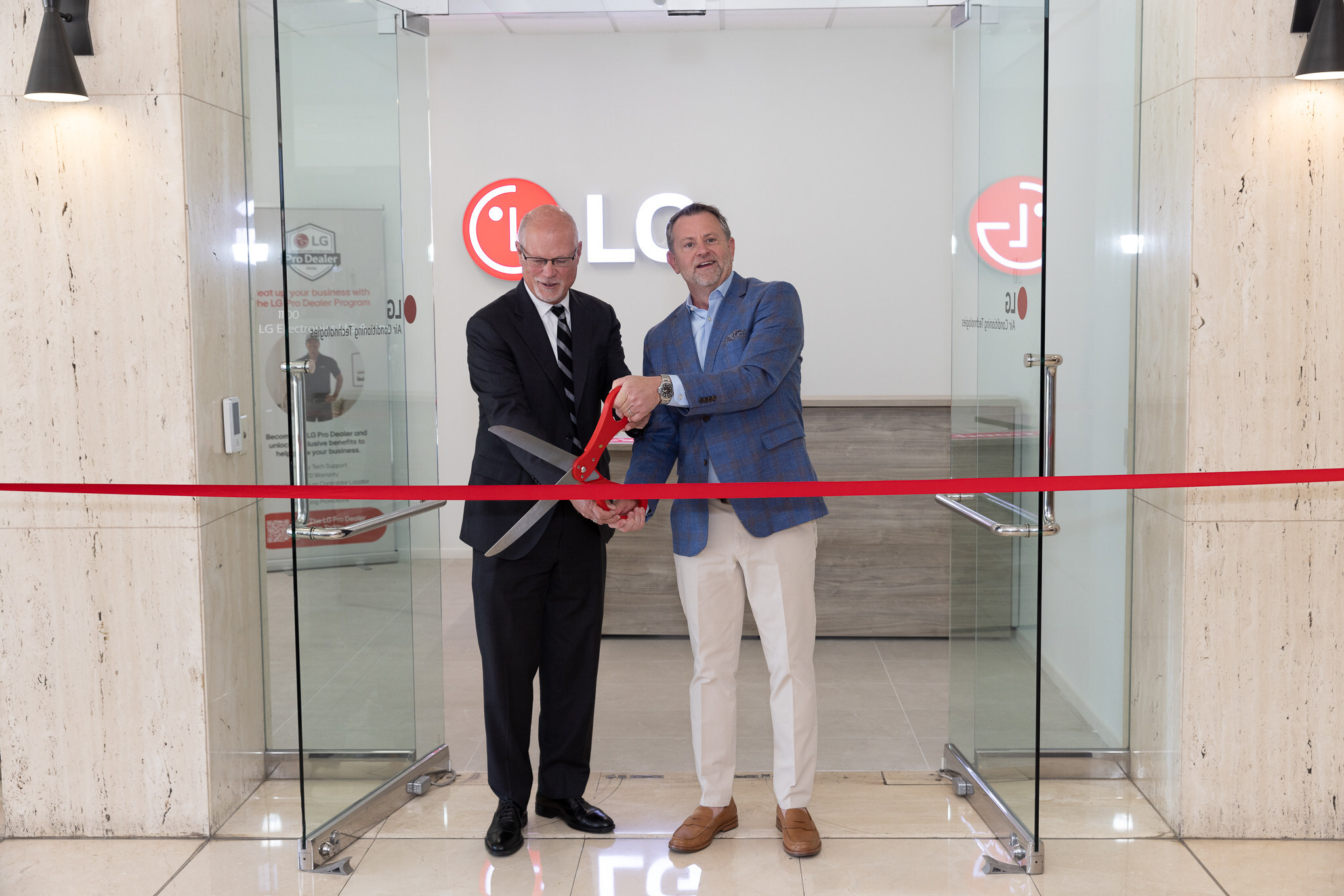 LG DEBUTS NEW CALIFORNIA TRAINING ACADEMY TO POWER NEXT-GEN HVAC INNOVATION