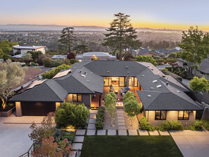 Author Jennifer Griffith Lists "California Dream" Residence