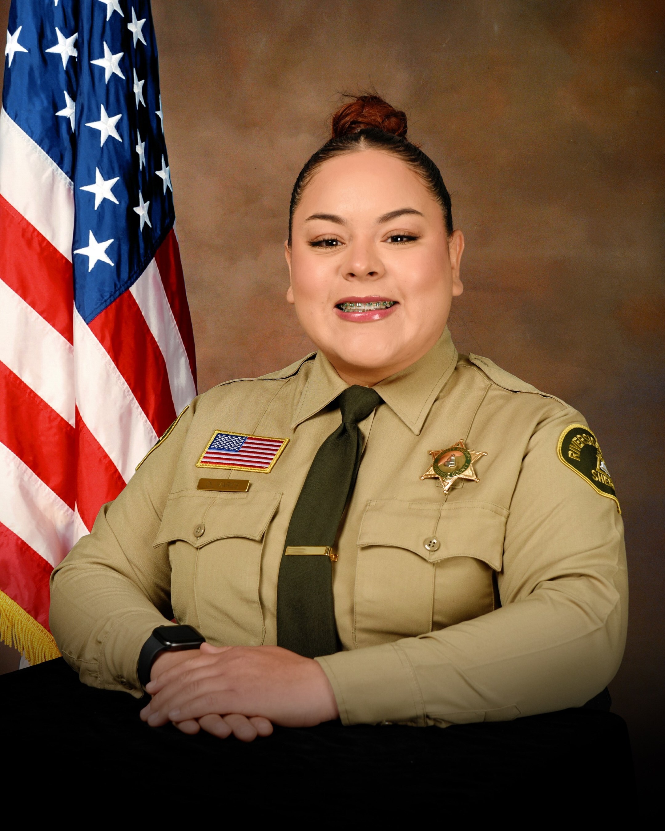 Unable to view the image, Please provide a valid URL.