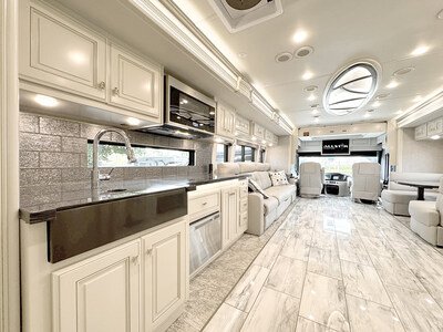 Allstar Coaches Luxury RV and Motorhome Rentals feature state-of-the-art amenities and ultra plush cabins.