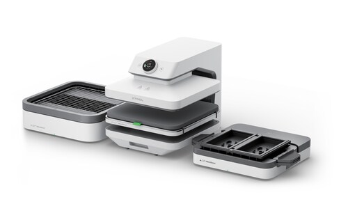 xTool WonderPress — The world’s first 5-in-1 Heat Creative Hub featuring a modular quick-change design. Three interchangeable bases unlock five professional techniques: Auto Heat Press, 3D Sublimation & Vacuum Forming, and Craft Baking & DTF Curing — all in one compact desktop device.