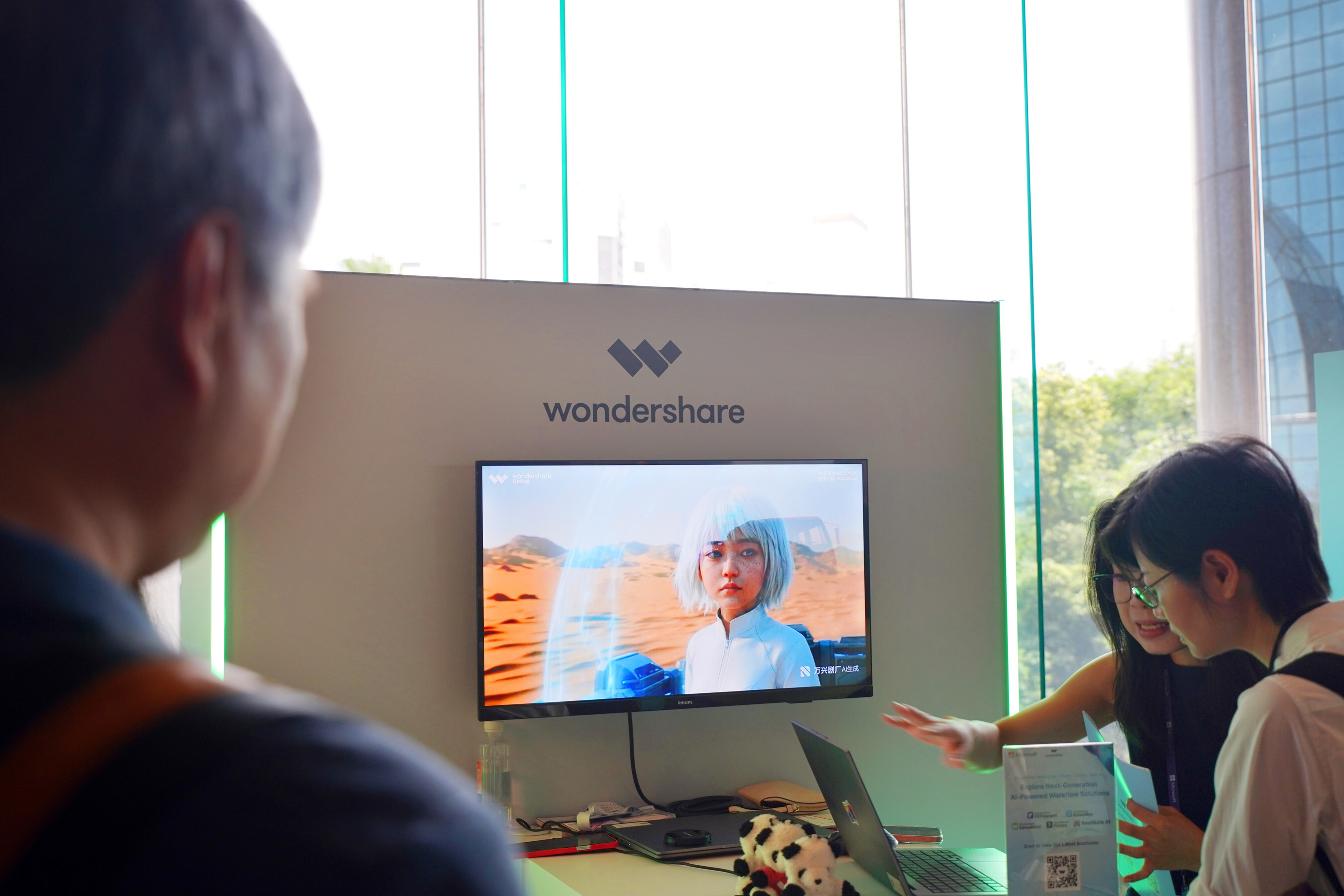 Wondershare Demonstrates AI-Powered Document Workflows with PDFelement at Microsoft AI Tour Hong Kong