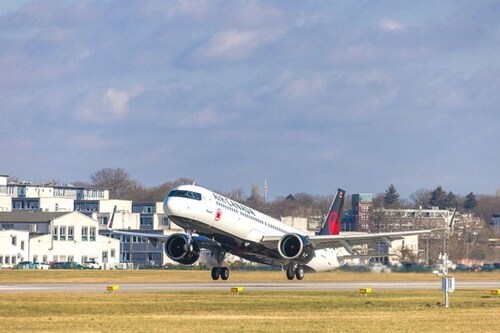Airbus delivers first A321XLR for Air Canada (CNW Group/Airbus)