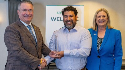 Congressman Don Bacon (R-NE) received the ALF Congressional Champion Award at the Liver Life Advocacy Summit in Washington, DC for his long-standing commitment to advancing living donor transplantation and protecting liver donors through the reintroduction of the Living Donor Protection Act. The award was presented by ALF CEO Lorraine Stiehl and Nebraska advocate Jared Castillo. From left Congressman Bacon, Jared Castillo, ALF CEO Lorraine Stiehl.