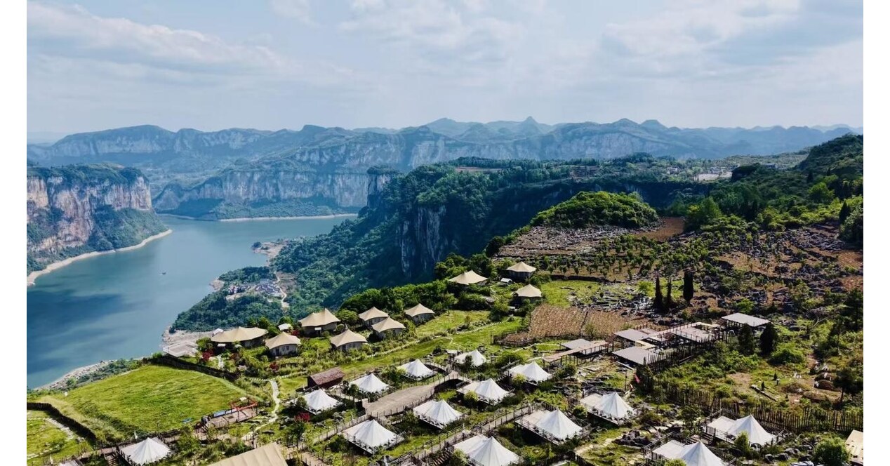 Kebangkitan Desa Pegunungan: "Homestay Economy" di Guizhou Jadi Angin Segar bagi Desa-Desa Etnik