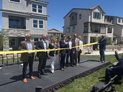 KB Home ribbon-cutting ceremony with Governor Joe Lombardo for the company’s new Meriden master plan. (Left to right; Dan Stewart, Councilmember, City of Henderson, Joe Lombardo, Governor, State of Nevada, Michelle Romero, Mayor, City of Henderson, Jim McDade, President, KB Home Las Vegas division, Aaron Hirschi, Regional General Manager, KB Home, Scott Muelrath, President and Chief Executive Officer, Henderson Chamber of Commerce, Lisa Chao, Chief Revenue Officer, Henderson Chamber of Commerce)