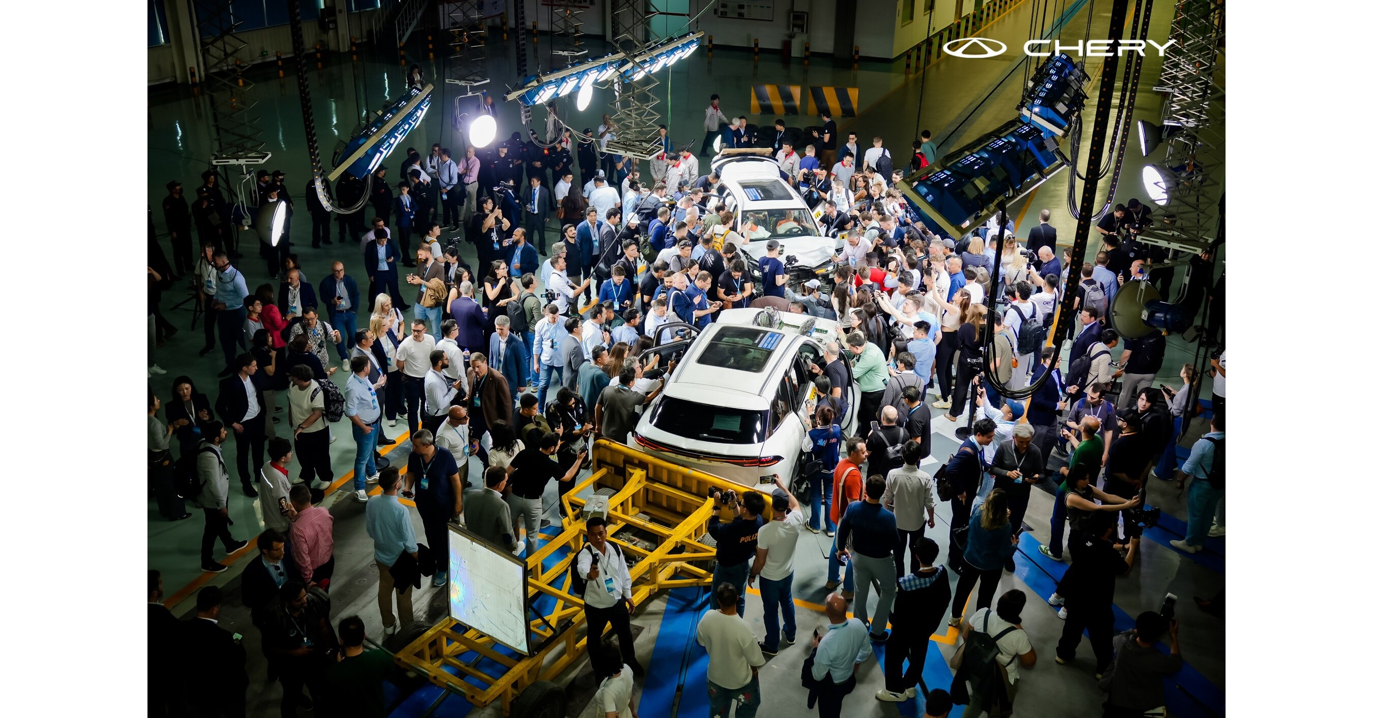 Safety. For Family: TIGGO9 Completes Public Three-Vehicle Composite Crash Verification During the 2026 International Business Summit