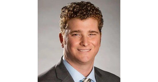 Avient swaps in a new CFO
