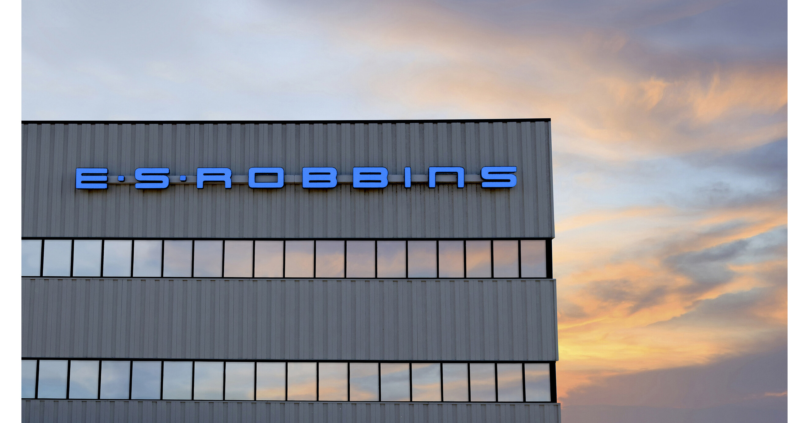 ES ROBBINS Corporation Announces Acquisition of Deflecto Chair Mat Division