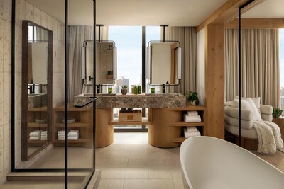 Lake View One Bedroom Suite Bathroom (Credit: Chase Daniel)