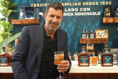 Luis Figo con Flor de Caña en el Mutua Madrid Open