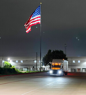 Houston, We Don't Have a Problem: Bot Auto Delivers America's First Fully Humanless Commercial Truckload