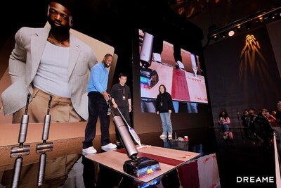 Wade Experience First Hand Dreame Wet Dry Vacuum (PRNewsfoto/Dreame)