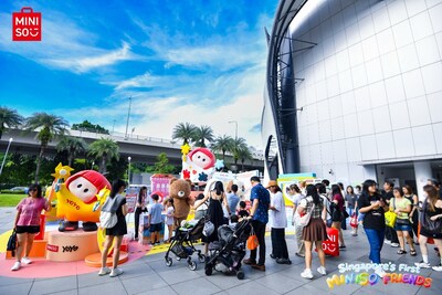 First Overseas Exhibition “YOYO’s Singapore Travel Diary”